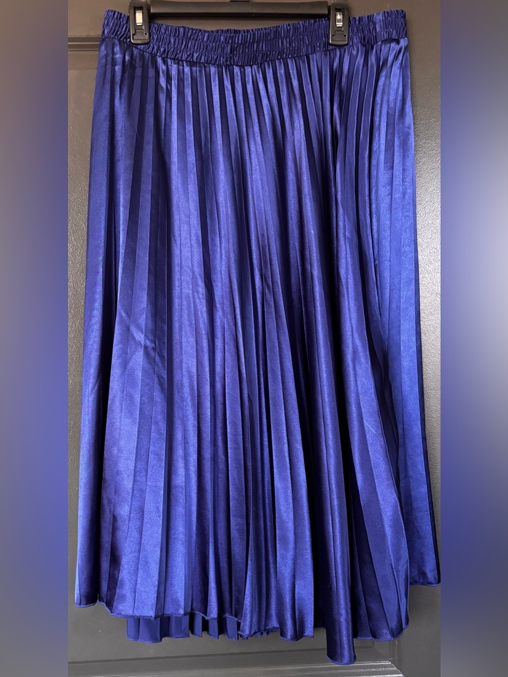 Serra Pleated Satin Midi Skirt - Royal Blue